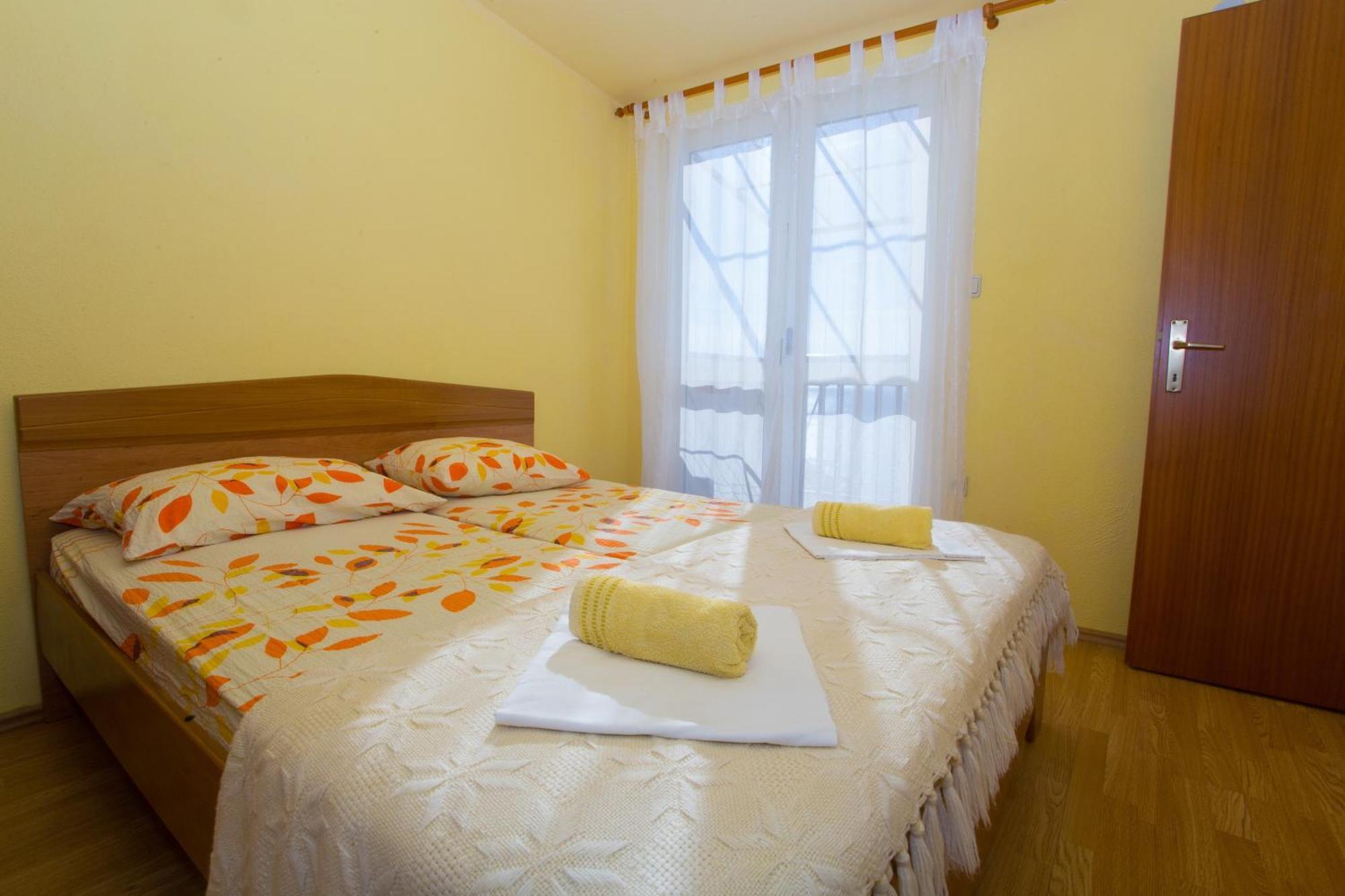 Apartments With A Parking Space Baska Voda, Makarska - 6761 Room photo
